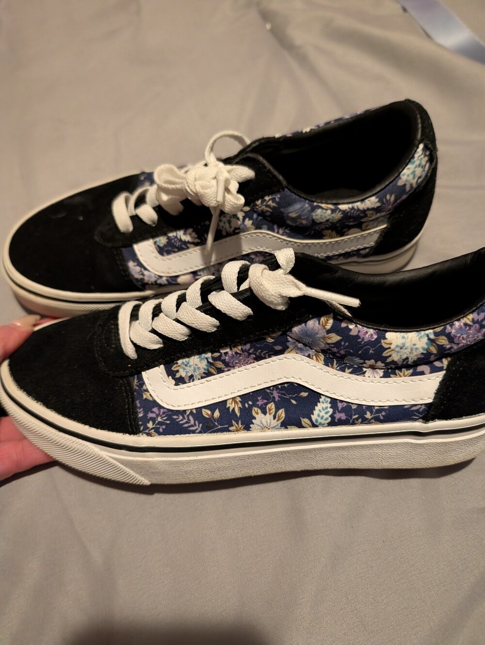 Vans Floral Low-Top Sneakers in Black and Navy